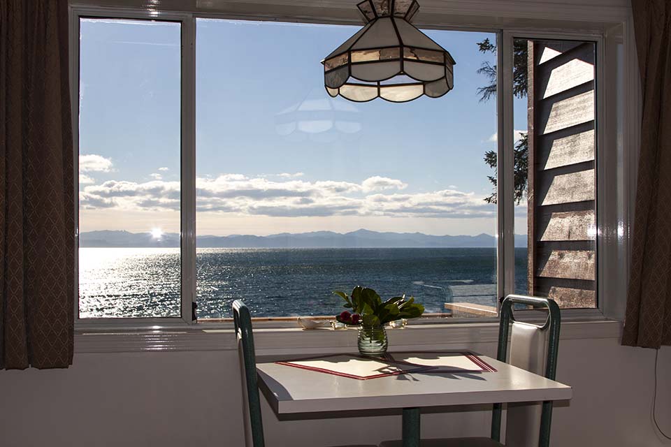 Ocean View Dining in Cottage 2